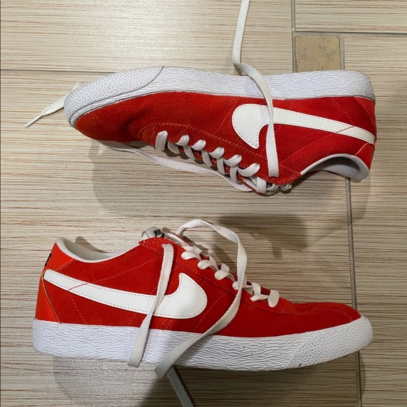 Red Nike Bruin SB Sneakers - Picture 3 of 8
